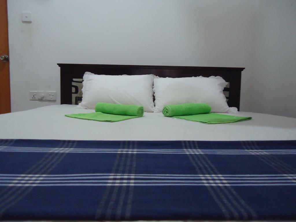Yoho Blue Lotus Guest Mirissa Hotel Buitenkant foto